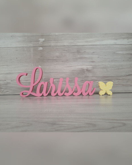 Nome de Mesa em mdf - Linha Ls - Larissa 13 cm + Borboleta