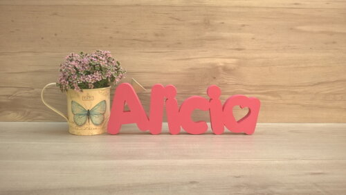 Nome de mesa em MDF - Mod PK Vazado Coração - Alicia 10 cm