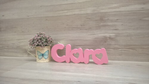 Nome de mesa em MDF - Mod PK Vazado Coração - Clara 10 cm