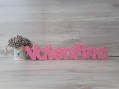 Nome de mesa em MDF - Mod PK Vazado Coração - Valentina 10cm