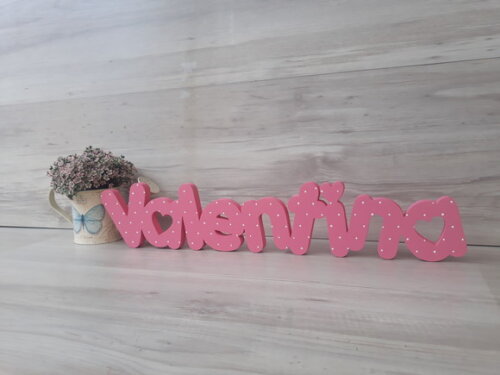 Nome de mesa em MDF - Mod PK Vazado Coração - Valentina 10cm