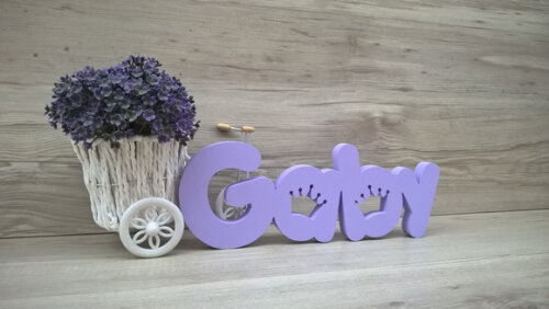 Nome de Mesa em mdf - Mod Pk Vazado Coroa - Gaby 10 cm