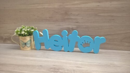 Nome de Mesa em mdf - Mod Pk Vazado Coroa - Heitor 13 cm