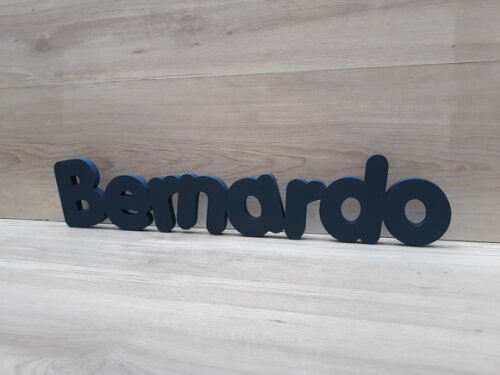 Nome de mesa em MDF - Mod PK Vazado Padrão - Bernardo 13 cm
