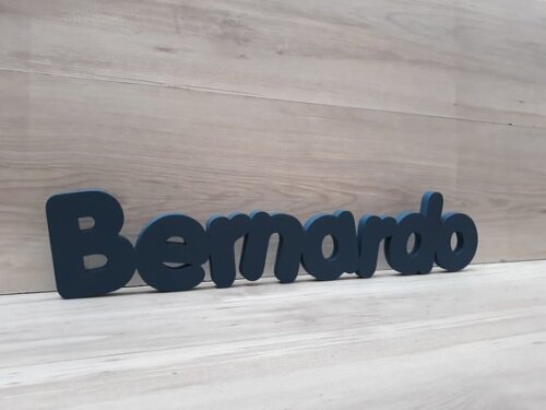 Nome de mesa em MDF - Mod PK Vazado Padrão - Bernardo 13 cm