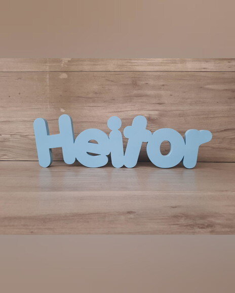 Nome de Mesa em mdf - Mod Pk Vazado Padrão - Heitor 13 cm