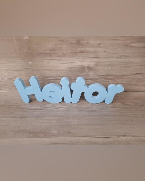 Nome de Mesa em mdf - Mod Pk Vazado Padrão - Heitor 13 cm