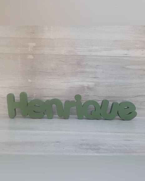 Nome de Mesa em mdf - Mod Pk Vazado Padrão - Henrique 10 cm