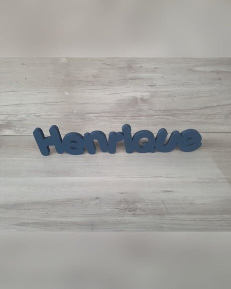 Nome de Mesa em mdf - Mod Pk Vazado Padrão - Henrique 10 cm
