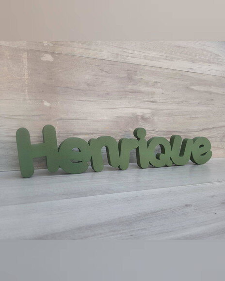 Nome de Mesa em mdf - Mod Pk Vazado Padrão - Henrique 10 cm
