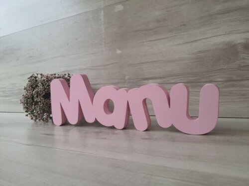 Nome de Mesa em mdf - Mod Pk Vazado Padrão - Manu 10 cm