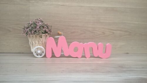 Nome de Mesa em mdf - Mod Pk Vazado Padrão - Manu 10 cm