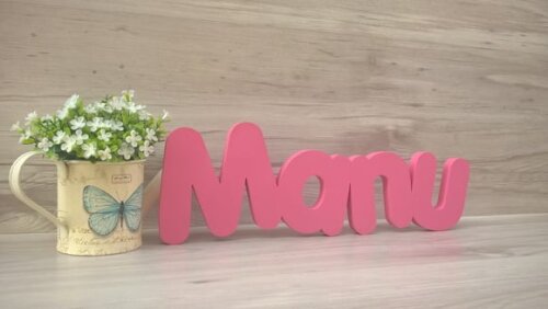 Nome de Mesa em mdf - Mod Pk Vazado Padrão - Manu 10 cm