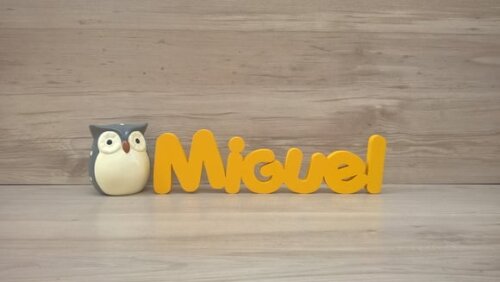 Nome de Mesa em mdf - Mod Pk Vazado Padrão - Miguel 10 cm