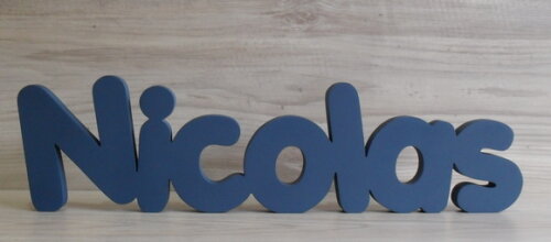 Nome de mesa em MDF - Mod PK Vazado Padrão - Nicolas 10 cm