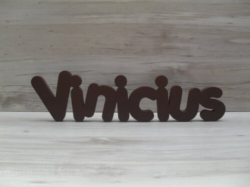 Nome de mesa em MDF - Mod PK Vazado Padrão - Vinicius 10 cm