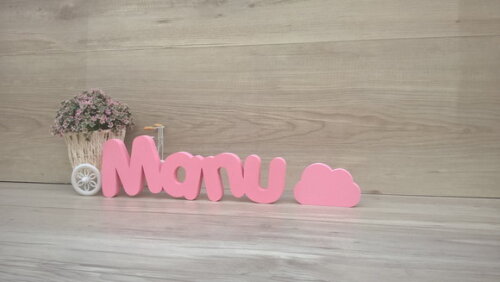 Nome de mesa em MDF - Mod PK Vazado Padrão + Nuvem Manu 10cm