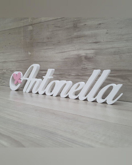 Nome de Mesa em mdf com Aplique Borboleta- Antonella - 10 cm