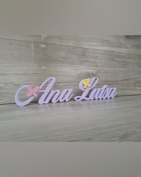 Nome de Mesa em mdf com Aplique Borboleta- Ana Luísa - 10 cm