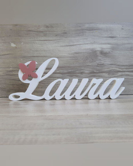 Nome de Mesa em mdf com Aplique Borboleta- Laura - 10 cm