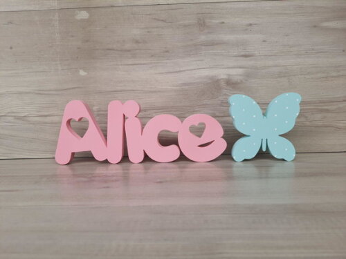 Nome de Mesa em mdf Mod Pk Coração - Alice 10 cm + Borboleta