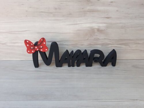 Nome de mesa em MDF Modelo Disney - Mayara - 10 cm