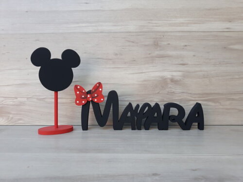 Nome de mesa em MDF Modelo Disney - Mayara 10 cm + lousinha