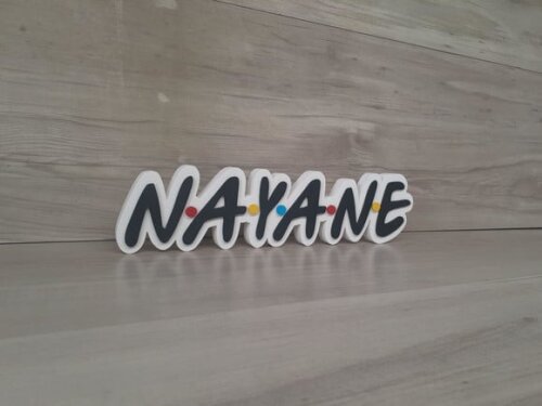 Nome de Mesa Tema Friends - Nayane - 8 cm