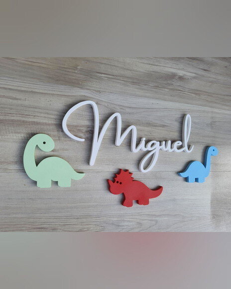 Nome de Parede em mdf + Trio Dinossauros - Miguel - 18 cm