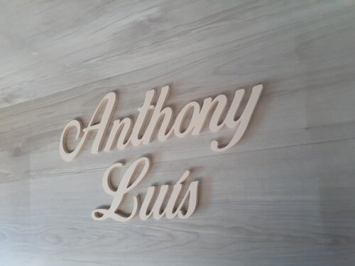 Nome de Parede em mdf Linha Clássicos Bop Anthony Luís 13 cm