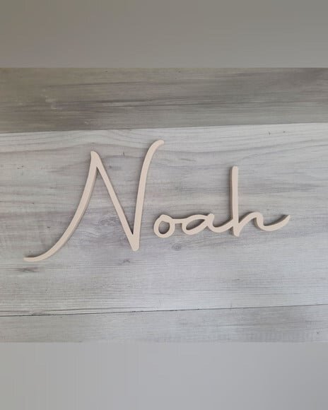 Nome de Parede Personalizado mdf Linha Aut - Noah