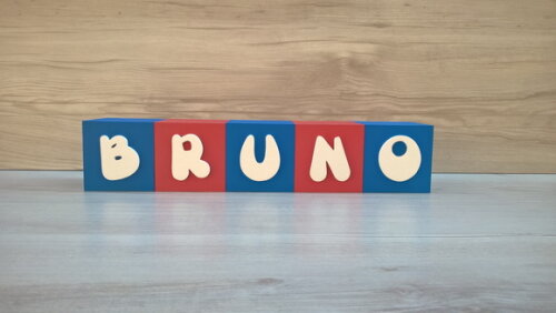 Nome em Cubos - Mod Infantil - 10 x 10 x 10 cm - 5 Letras