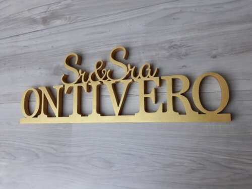 Nome em mdf - Peça de mesa Sr e Sra com Sobrenome