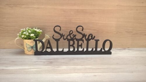 Nome em mdf - Peça de mesa Sr e Sra com Sobrenome