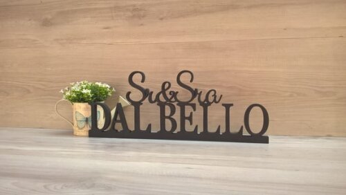 Nome em mdf - Peça de mesa Sr e Sra com Sobrenome