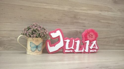 Nome em MDF - Peça de mesa Tema MOANA - Julia 15 cm