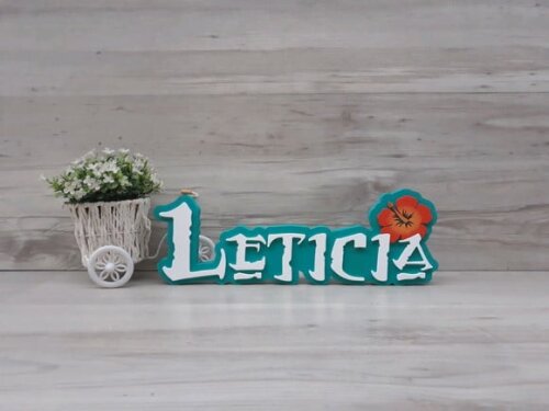 Nome em MDF - Peça de mesa Tema MOANA - Leticia 12 cm