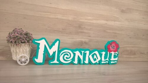 Nome em MDF - Peça de mesa Tema MOANA - Monique 15 cm