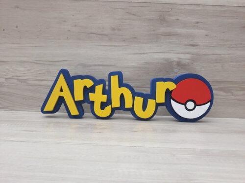 Nome em MDF - Peça de mesa Tema POKEMON - Arthur 10 cm