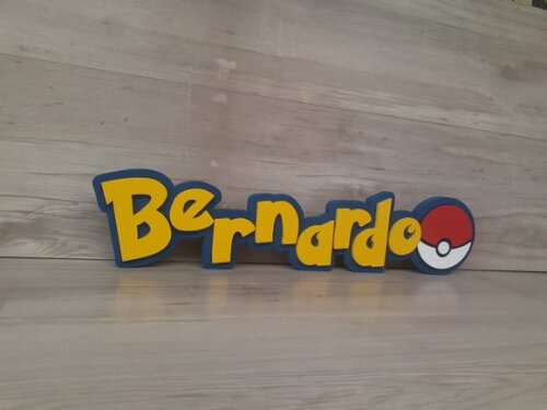 Nome Em Mdf - Peça De Mesa Tema Pokemon - Bernardo - 13 Cm