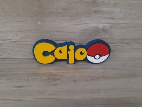Nome em mdf - Peça de Mesa Tema Pokemon - Caio 10 cm