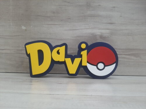 Nome em mdf - Peça de Mesa Tema Pokemon - Davi - 10 cm
