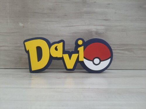 Nome em mdf - Peça de Mesa Tema Pokemon - Davi - 10 cm