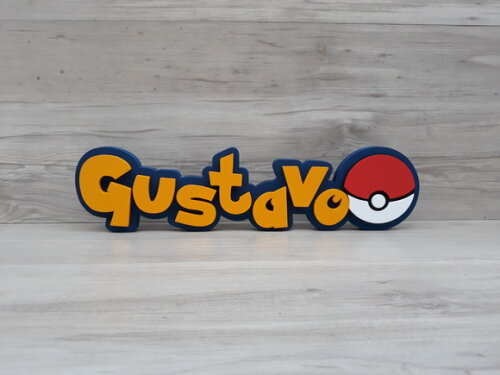 Nome em MDF - Peça de mesa Tema POKEMON - Gustavo - 10 cm