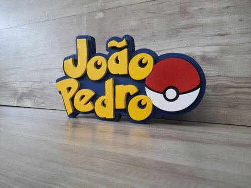 Nome em mdf - Peça de Mesa Tema Pokemon - João Pedro 17 cm