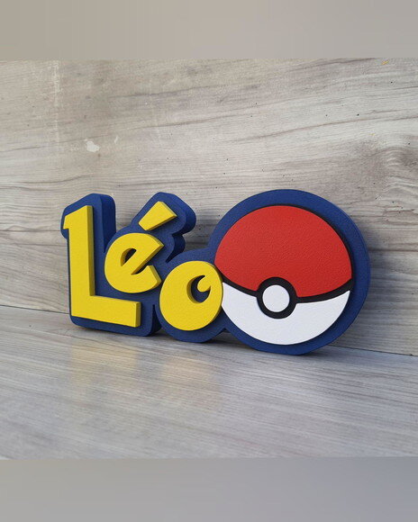 Nome em mdf - Peça de Mesa Tema Pokemon - Léo - 10 cm