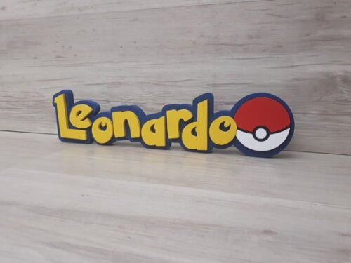 Nome em mdf - Peça de Mesa Tema Pokemon - Leonardo - 10 cm