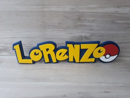 Nome em mdf - Peça de Mesa Tema Pokemon - Lorenzo - 13 cm