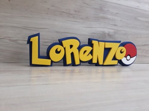 Nome em mdf - Peça de Mesa Tema Pokemon - Lorenzo - 10 cm