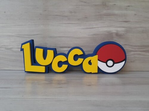 Nome em MDF - Peça de mesa Tema POKEMON - Lucca - 10 cm